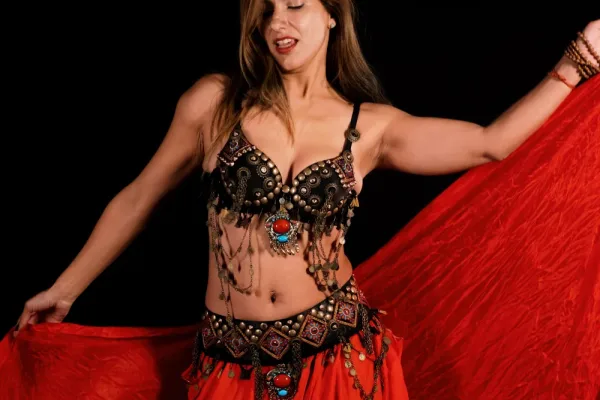 oryantal-dansa-baslamaniz-icin-5-sebep-2022-11-28-821